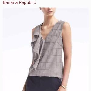 ⭐️Banana Republic⭐️Gray Windowpane Blouse/Top W/Cascading RuffleTrim Size:Small